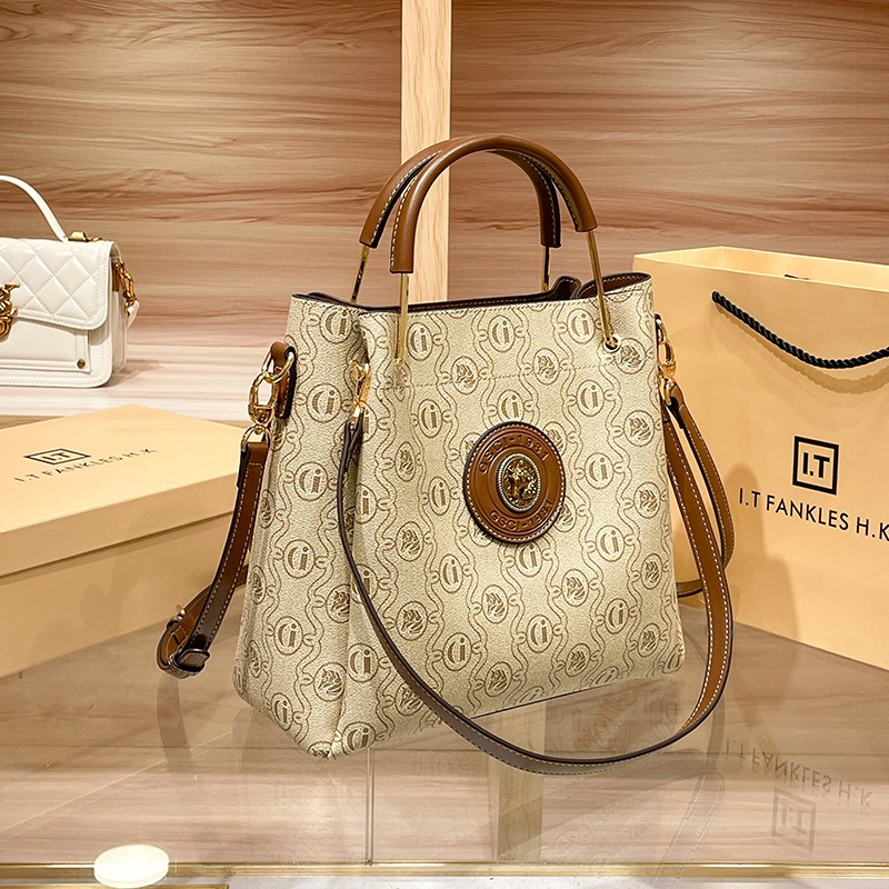 Sac à Main observateur de Marq - Interior Design Elegant avis et prix