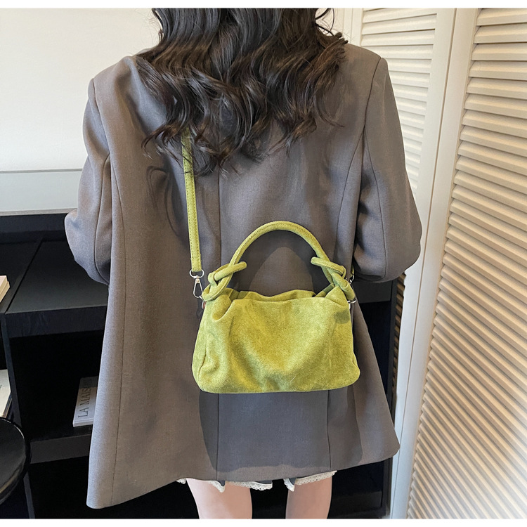 Sac Nuage Plissé pour Femme av - Interior Design Korean Style avis et prix